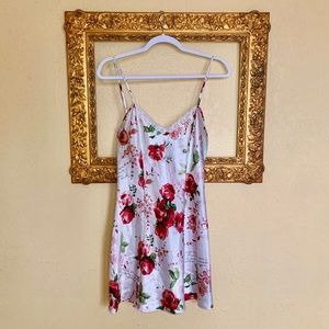 ✖️SOLD✖️Vintage // slip dress